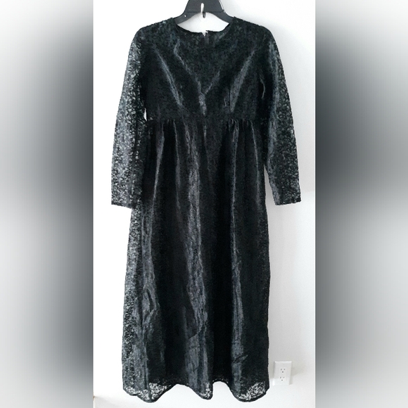 Sheer Lace Maxi Dress - Picture 1 of 6